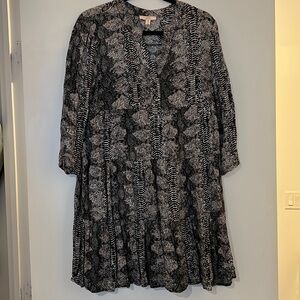 Vince camuto shift dress